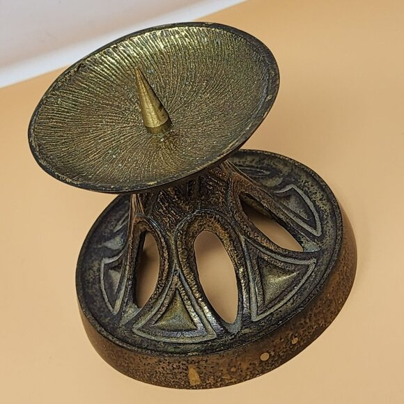 Pair Of Vintage Mid-Century Modern Brass Candle Holders - Picture 8 of 12